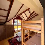 Blue Door Hostal Tirana
