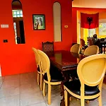 Hostal Blue Door