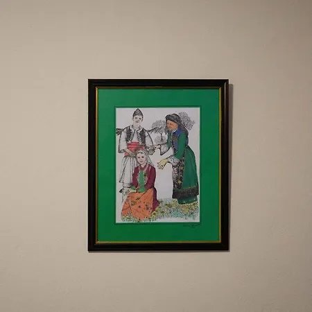 Blue Door بيت شباب تيرانا