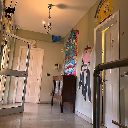 Blue Door بيت شباب تيرانا